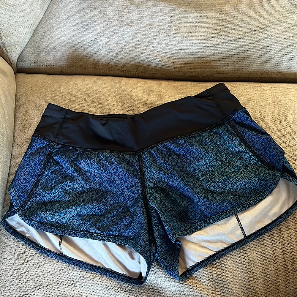Lululemon 2.5 speed short
